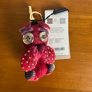 Burberry Dog BURBERRY Seymour The Bull Dog